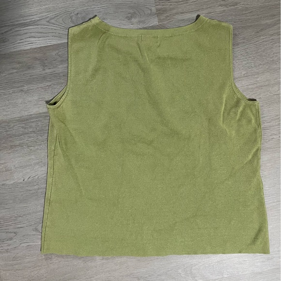 XL RQT Top - Picture 2 of 3